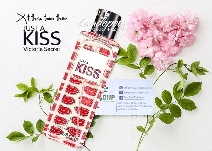 Xịt thơm Just A Kiss Victoria Secret của Mỹ chai 250ml  67